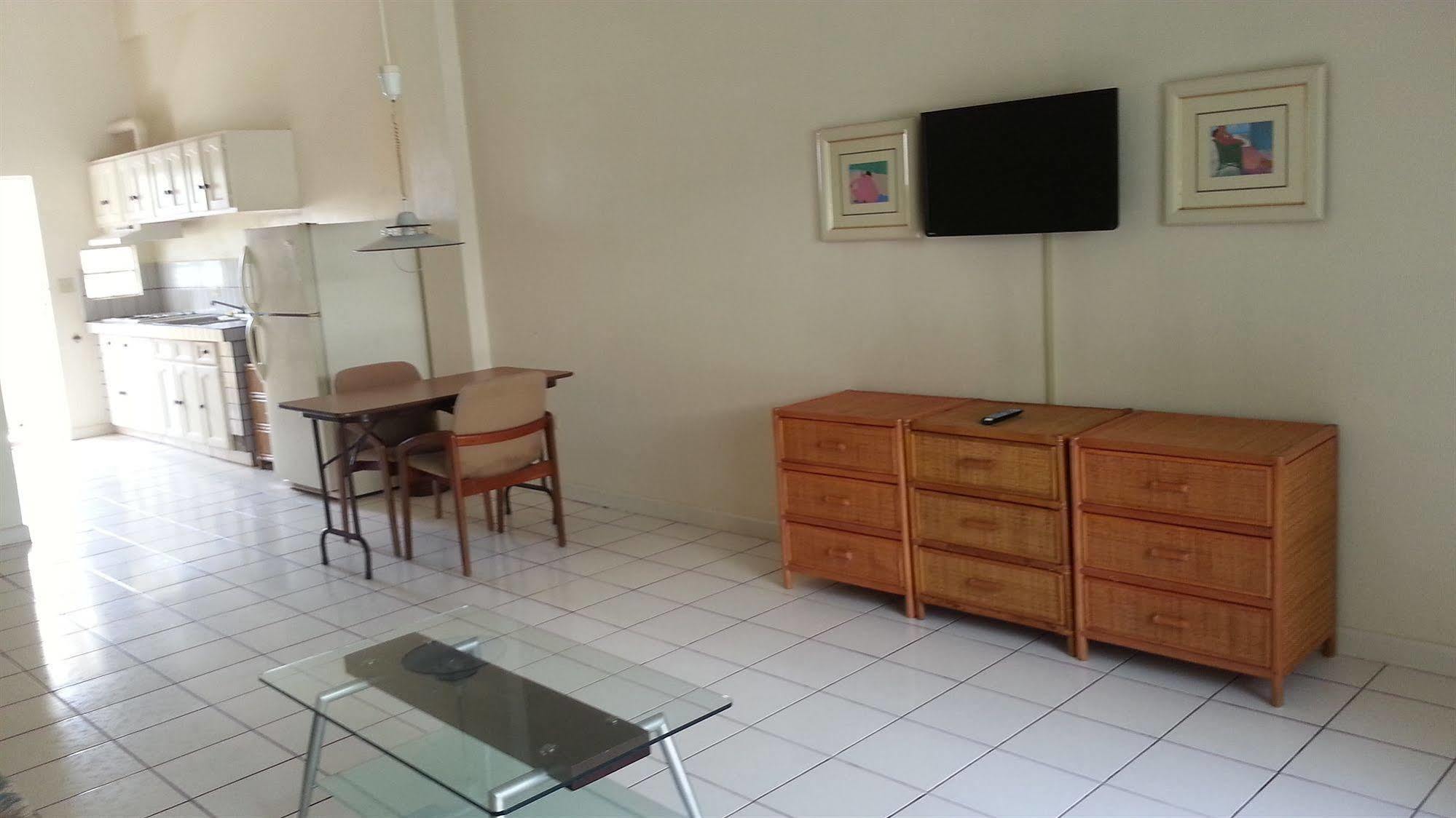 Summer Holiday Hotel Garapan Exterior photo